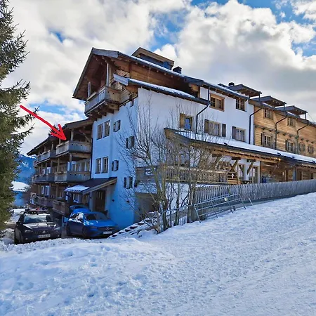 Apartmán Kitzski, Ski-in-out Right Next To Gondola Lift Mittersill